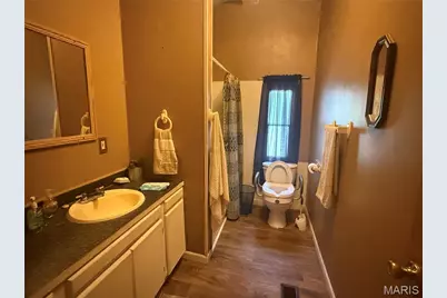 804 Walnut Street, Hannibal, MO 63401 - Photo 17