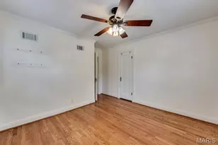 8901 Moritz Ave, Brentwood, MO 63144 - Photo 21