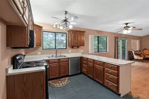 1891 Deer Run Trail, Pacific, MO 63069 - Photo 17