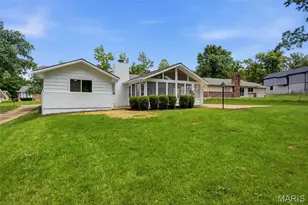 490 Maymont Dr, Ballwin, MO 63011 - Photo 39