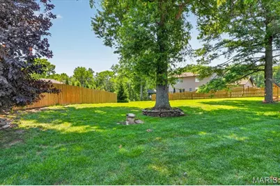 468 Falaise Drive, Creve Coeur, MO 63141 - Photo 49