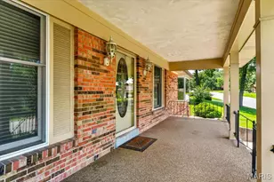 468 Falaise Dr, Creve Coeur, MO 63141 - Photo 7