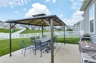 212 Barrington Ridge Ln, Wentzville, MO 63385 - Photo 51