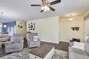 212 Barrington Ridge Ln, Wentzville, MO 63385 - Photo 9