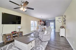 212 Barrington Ridge Ln, Wentzville, MO 63385 - Photo 11