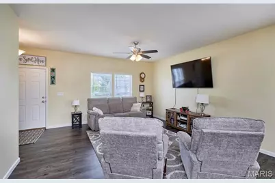 212 Barrington Ridge Lane, Wentzville, MO 63385 - Photo 5