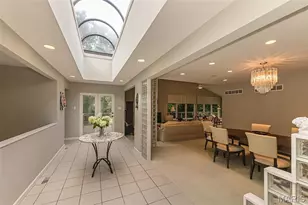 12420 Robyn Rd, Sunset Hills, MO 63127 - Photo 5