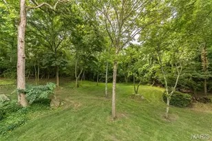 12420 Robyn Rd, Sunset Hills, MO 63127 - Photo 21