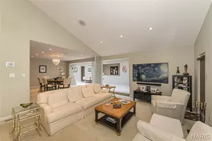 12420 Robyn Rd, Sunset Hills, MO 63127 - Photo 13