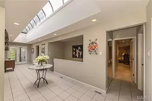 12420 Robyn Rd, Sunset Hills, MO 63127 - Photo 11