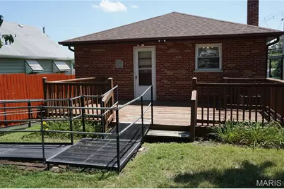 125 W Felton Avenue, Saint Louis, MO 63125 - Photo 11