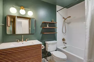 11134 Saucier Dr, Creve Coeur, MO 63141 - Photo 19
