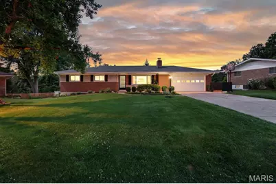 11134 Saucier Drive, Creve Coeur, MO 63141 - Photo 1