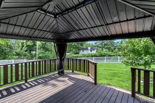 11134 Saucier Dr, Creve Coeur, MO 63141 - Photo 33