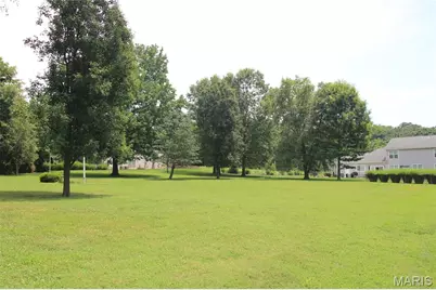 12954 Baalbek Drive, Sunset Hills, MO 63127 - Photo 7