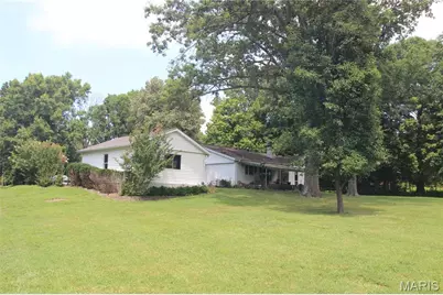 12954 Baalbek Drive, Sunset Hills, MO 63127 - Photo 9