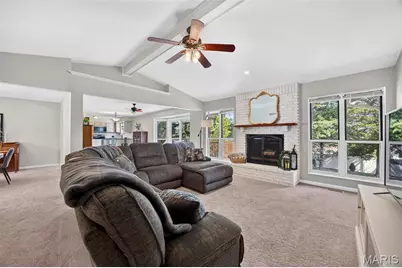 1018 Harvest Home Circle, Saint Charles, MO 63304 - Photo 9