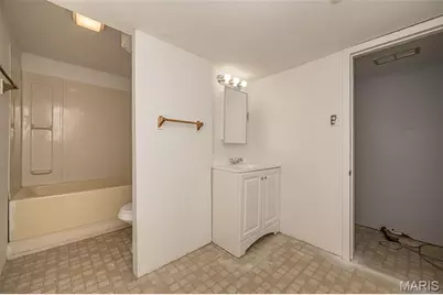 1804 Fairfax Drive, Barnhart, MO 63012 - Photo 17