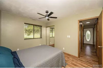 415 Lilac Lane, Saint Clair, MO 63077 - Photo 23