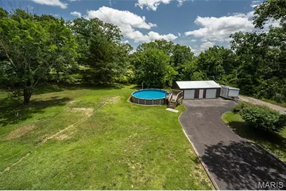 415 Lilac Lane, Saint Clair, MO 63077 - Photo 31