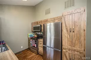 415 Lilac Ln, Saint Clair, MO 63077 - Photo 11