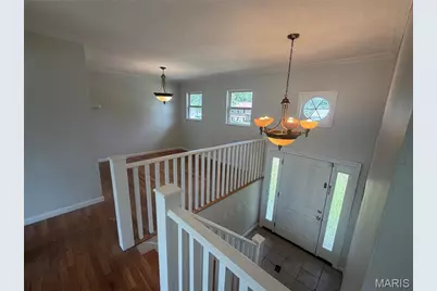 2290 Montagne Drive, Florissant, MO 63033 - Photo 3