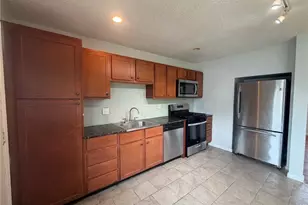 2290 Montagne Dr, Florissant, MO 63033 - Photo 5