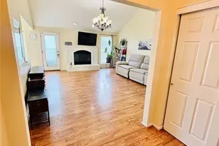 441 Slusser Ln, Florissant, MO 63031 - Photo 7