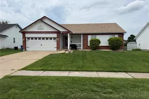 441 Slusser Ln, Florissant, MO 63031 - Photo 1