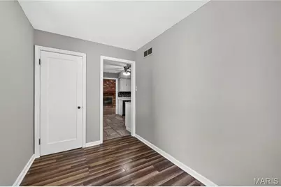 1155 Saint Matthew Drive, Florissant, MO 63031 - Photo 5