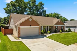 3281 Principia Ave, Saint Charles, MO 63301 - Photo 7