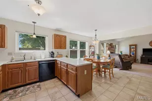 3281 Principia Ave, Saint Charles, MO 63301 - Photo 19