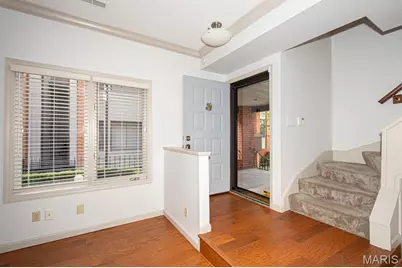 4444 Lindell Boulevard #7, Saint Louis, MO 63108 - Photo 3