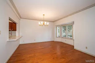 4444 Lindell Blvd, Saint Louis, MO 63108 - Photo 5