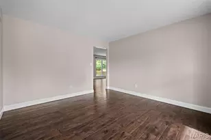 4855 Mehlbrook Dr, Saint Louis, MO 63129 - Photo 17