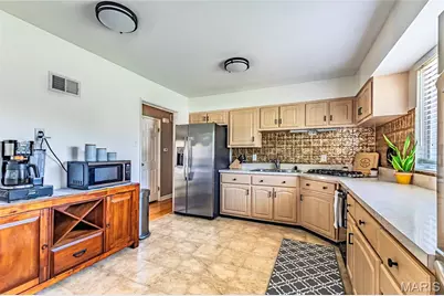 3628 Eileen Ann Drive, Saint Louis, MO 63129 - Photo 11