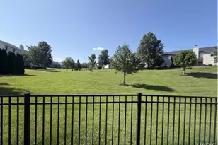 226 Charging Bear Dr, Wentzville, MO 63385 - Photo 3