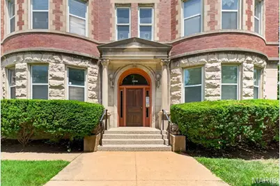 4317 Lindell Boulevard #D, Saint Louis, MO 63108 - Photo 1