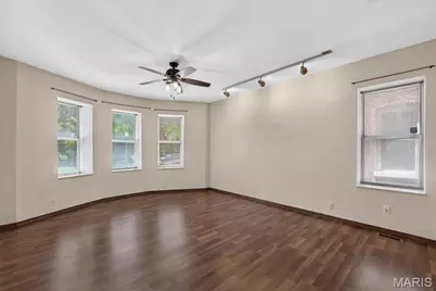 4317 Lindell Boulevard #D, Saint Louis, MO 63108 - Photo 11