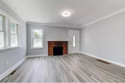 2412 Wallis Avenue, Overland, MO 63114 - Photo 21