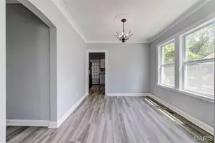 2412 Wallis Ave, Overland, MO 63114 - Photo 13