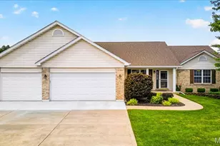 3132 Post Run Dr, O'Fallon, MO 63368 - Photo 1