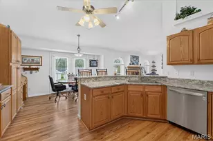 3132 Post Run Dr, O'Fallon, MO 63368 - Photo 9