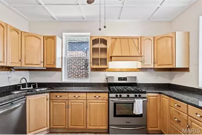 4317 Tyrolean Avenue, Saint Louis, MO 63116 - Photo 19