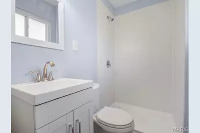 9711 Corregidor Drive, Woodson Terrace, MO 63134 - Photo 5