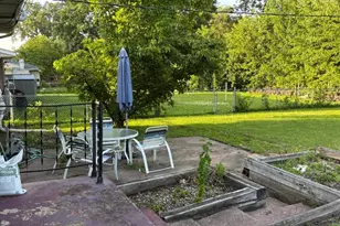 1710 Clover Ln, Florissant, MO 63031 - Photo 3