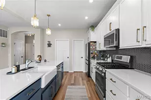 424 Smithton Blvd, O'Fallon, MO 63368 - Photo 9