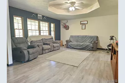 31050 Oak Ridge Drive, Lebanon, MO 65536 - Photo 7