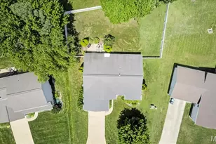 1176 Gibraltar Point Dr, Saint Charles, MO 63304 - Photo 25