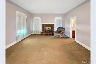 305 E Main Street, Washington, MO 63090 - Photo 15